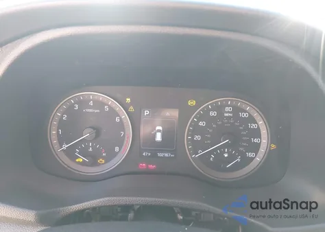 2018 Hyundai Tucson Value z USA, uszkodzony, nr VIN KM8J33A28JU670933